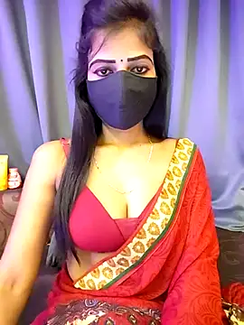 Misss-julli online show from April 2026 02:40:01 AM