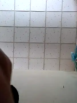 Snapshot of Samia_102 chatting on February 2026 06:59:02 AM Samia 102 online show from February 2026 06:59:02 AM