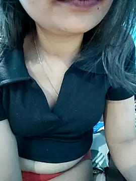 Vaani Actress online show from February 2026 10:30:01 PM