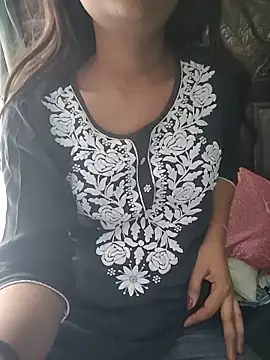 Vaani Actress online show from May 2026 07:19:02 AM
