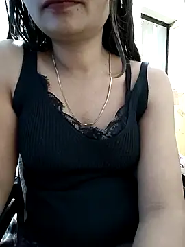 Vaani Actress online show from April 2026 02:29:02 AM