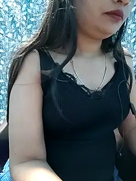 Vaani Actress online show from April 2026 03:40:02 PM