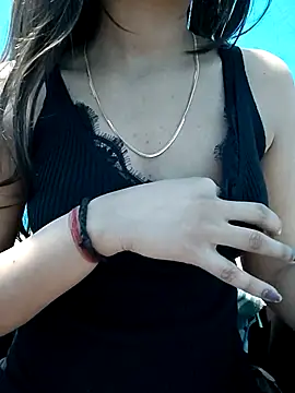 Vaani Actress online show from February 2026 02:07:01 PM