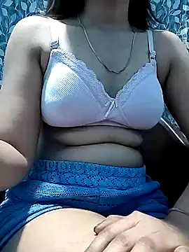 Vaani Actress online show from April 2026 02:29:02 PM