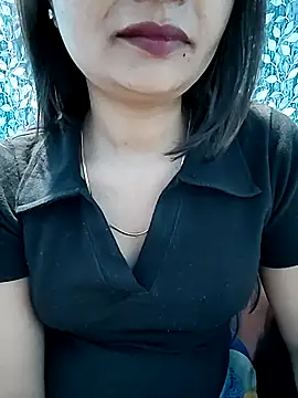 Vaani Actress online show from March 2026 04:08:01 PM