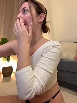 Sandra Jo online show from November 2025 07:01:01 AM