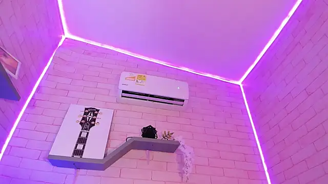 EllyMiller online show from February 2026 03:16:02 AM