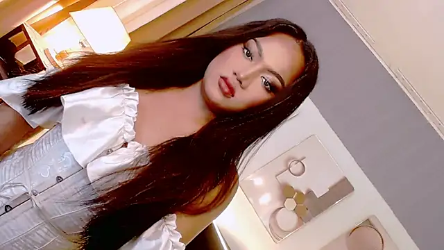 Lilly-lou online show from April 2026 07:22:02 PM