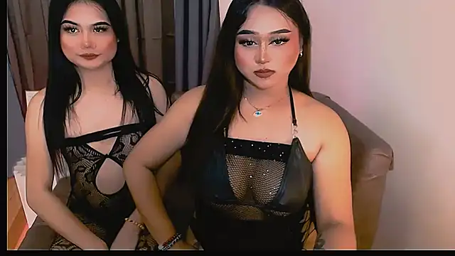 Lilly-lou online show from October 2025 02:29:02 PM