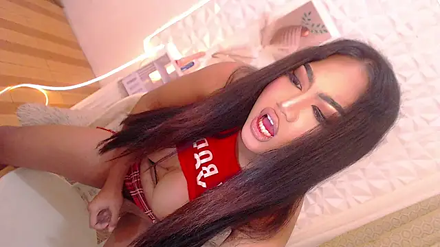Lilly-lou online show from April 2026 03:59:02 AM