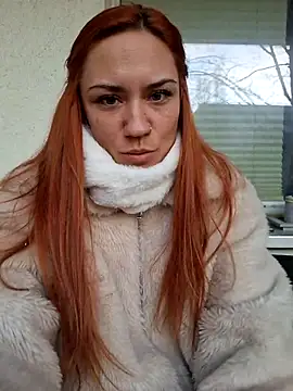 SlimBellaa online show from February 2026 04:17:01 PM