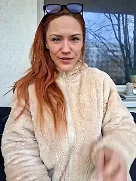 SlimBellaa online show from February 2026 11:00:02 AM