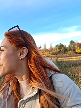 Snapshot of SlimBellaa chatting on November 2025 02:32:01 PM SlimBellaa online show from November 2025 02:32:01 PM