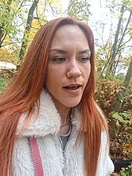 Snapshot of SlimBellaa chatting on November 2025 02:33:01 PM SlimBellaa online show from November 2025 02:33:01 PM