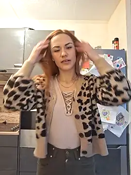 SlimBellaa online show from February 2026 11:43:02 AM