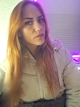 Snapshot of SlimBellaa chatting on November 2025 09:37:01 PM SlimBellaa online show from November 2025 09:37:01 PM