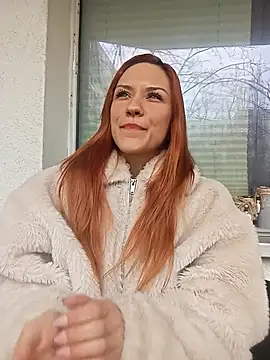 SlimBellaa online show from February 2026 11:44:01 AM