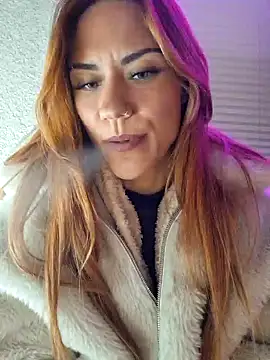 Snapshot of SlimBellaa chatting on November 2025 10:02:01 PM SlimBellaa online show from November 2025 10:02:01 PM