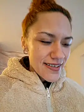 SlimBellaa online show from February 2026 04:15:02 PM