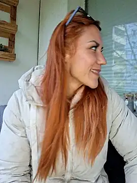 Snapshot of SlimBellaa chatting on October 2025 02:17:02 PM SlimBellaa online show from October 2025 02:17:02 PM