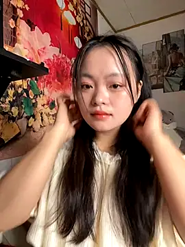 Julia-Elsa online show from October 2025 04:25:02 AM