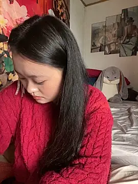 Julia-Elsa online show from October 2025 03:41:02 AM