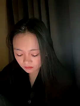 Julia-Elsa online show from September 2025 03:35:01 AM