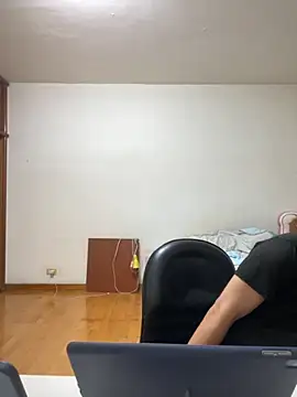 Snapshot of Foxfoxfox4 chatting on November 2025 02:43:01 PM Foxfoxfox4 online show from November 2025 02:43:01 PM