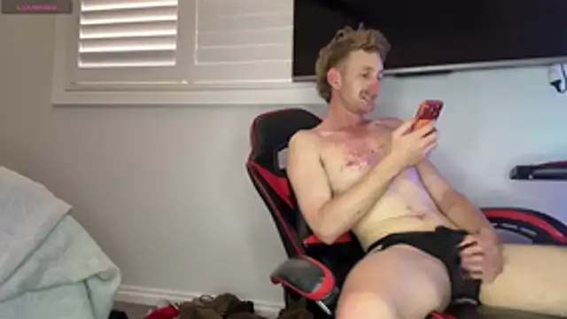 Snapshot of OFFICAL_DICKEDDOWNUNDER chatting on February 2026 07:50:02 AM OFFICAL DICKEDDOWNUNDER online show from February 2026 07:50:02 AM