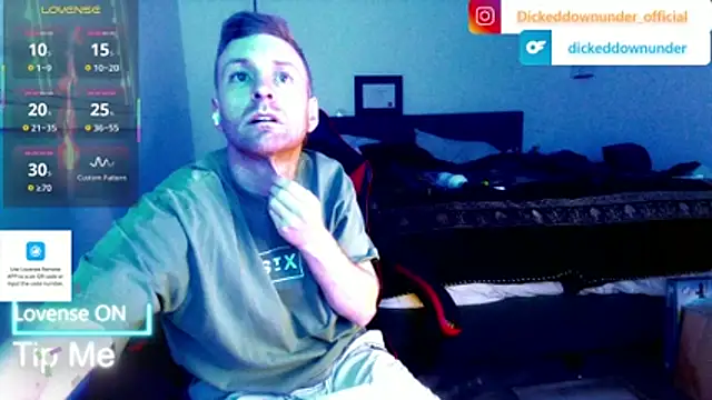 Snapshot of OFFICAL_DICKEDDOWNUNDER chatting on June 2026 06:28:01 PM OFFICAL DICKEDDOWNUNDER online show from June 2026 06:28:01 PM