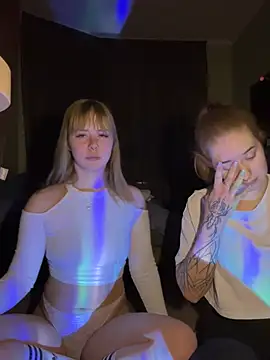 xxx sandra  online show from February 2026 03:40:02 PM