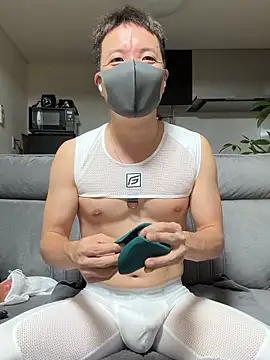  K K online show from November 2025 12:31:02 PM