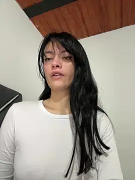 LiaCollings online show from May 2026 12:27:02 PM