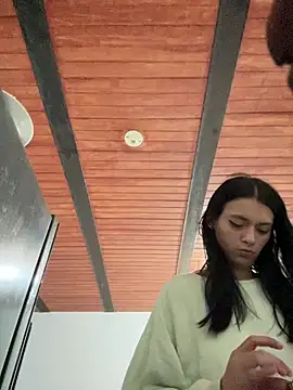 LiaCollings online show from March 2026 01:23:01 PM