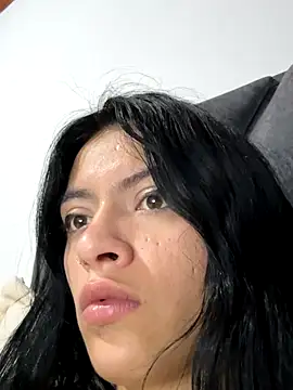 Snapshot of LiaCollings chatting on November 2025 07:40:02 AM LiaCollings online show from November 2025 07:40:02 AM