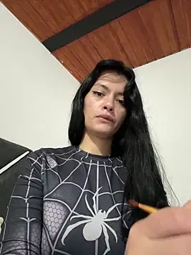 LiaCollings online show from May 2026 11:04:02 AM