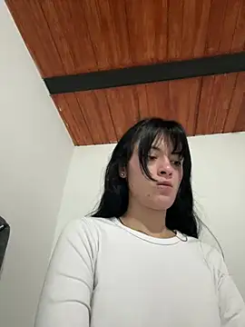 LiaCollings online show from May 2026 12:19:01 PM