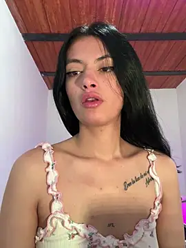 LiaCollings online show from January 2026 12:01:01 PM