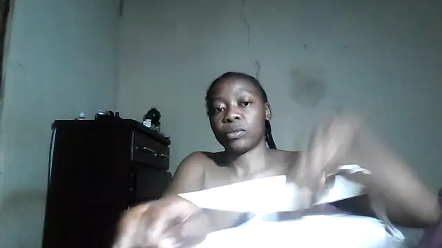 Snapshot of sexyhotchic93 chatting on September 2025 04:33:02 PM sexyhotchic93 online show from September 2025 04:33:02 PM