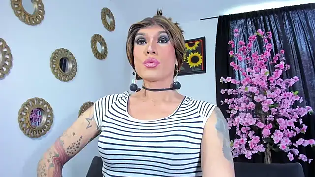 JessiicaExoticX1 online show from June 2026 05:41:02 PM