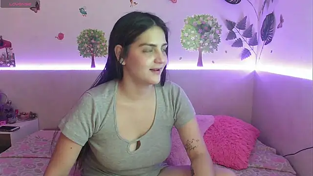 emily cooper t online show from December 2025 02:10:02 AM