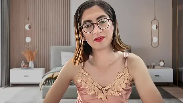 rousseblossom online show from February 2026 01:01:02 AM