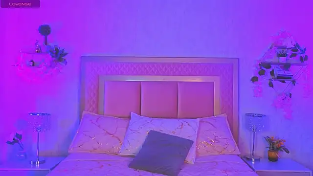 AlanaOdison online show from September 2025 08:41:01 PM