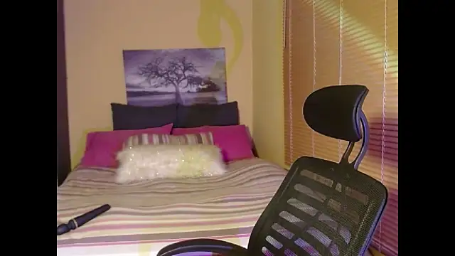 NawtyLisa online show from December 2025 10:36:01 PM