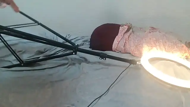 WETPUSSY24XX online show from December 2025 10:00:02 PM