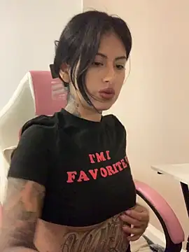 mrskarmaa online show from October 2025 09:26:02 PM