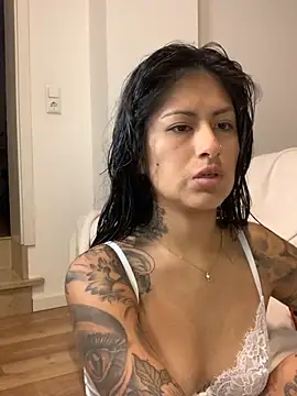 mrskarmaa online show from October 2025 03:27:02 AM