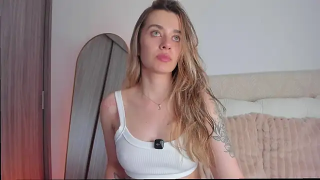 MissLana77 online show from July 2026 01:13:01 AM