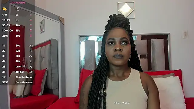 Emilly roaa online show from March 2026 06:26:01 PM