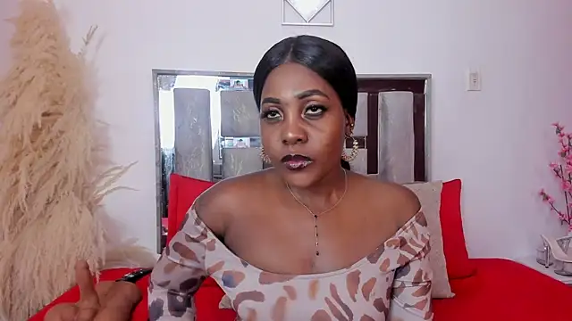 Emilly roaa online show from September 2025 07:53:01 PM